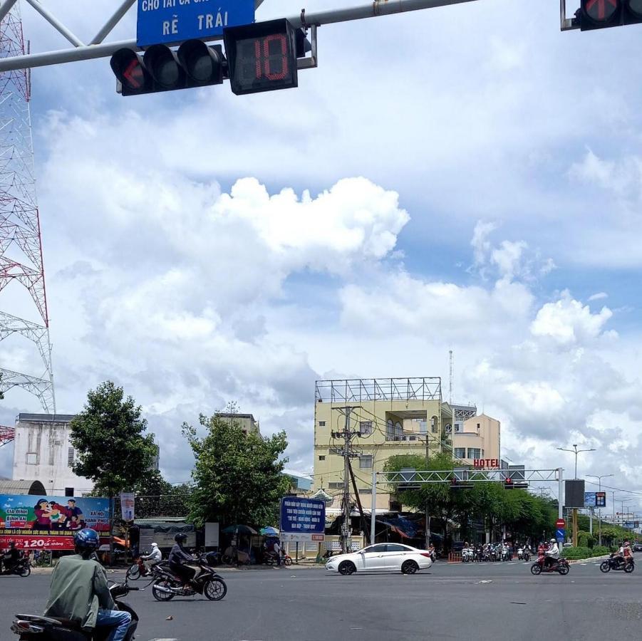 Khach San Anh Sang Hotel Can Tho Exterior photo